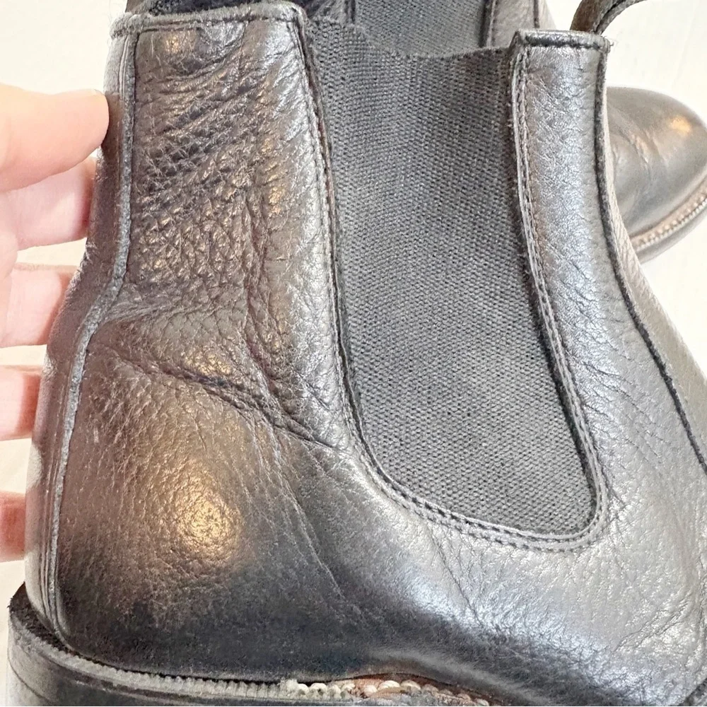 Boulet Chelsea Boots Made in Canada Women’s Size 7 Men’s Size 5.5 C Pebbled Flat